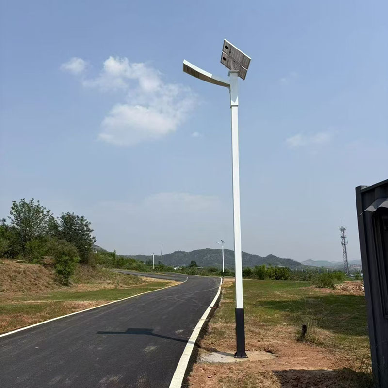 巴音郭楞公园太阳能路灯生产厂家