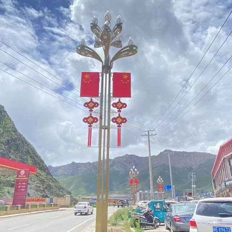巴音郭楞抱箍太阳能路灯生产厂家