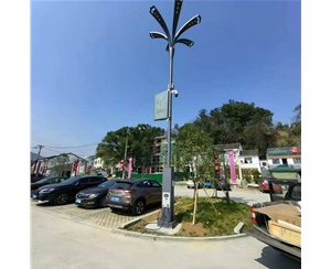 巴音郭楞太阳能路灯安装价格